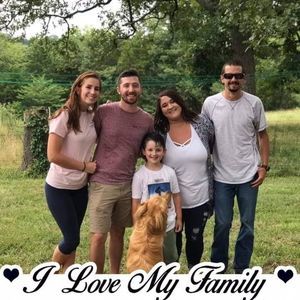 Meet your Posher, Lisa